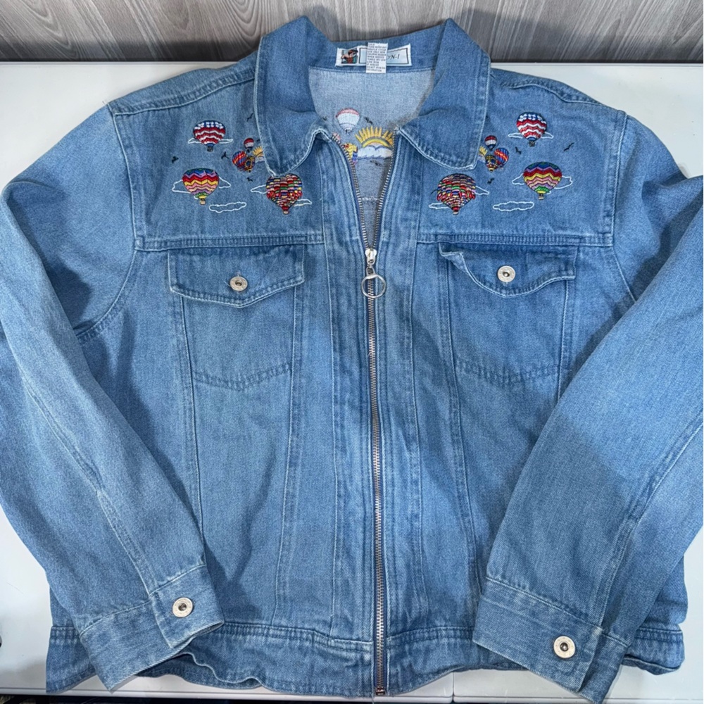 Vintage Passion I‎ Embroidered Denim Jean Jacket Hot Air Balloons Zip Up Size L